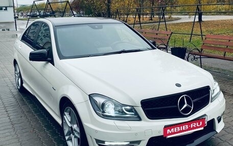 Mercedes-Benz C-Класс, 2011 год, 1 400 000 рублей, 3 фотография