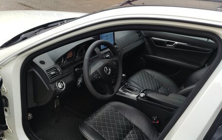 Mercedes-Benz C-Класс, 2011 год, 1 400 000 рублей, 20 фотография