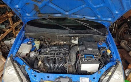 Ford Focus IV, 2003 год, 170 000 рублей, 6 фотография