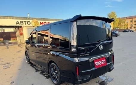 Honda Stepwgn IV, 2019 год, 2 549 000 рублей, 12 фотография
