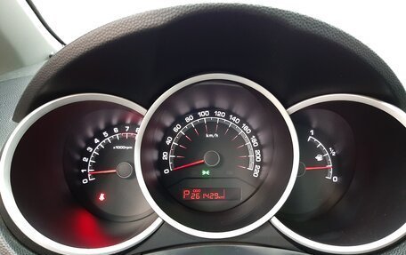 KIA Venga I, 2012 год, 790 000 рублей, 8 фотография