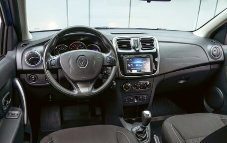 Renault Sandero II рестайлинг, 2015 год, 870 000 рублей, 6 фотография