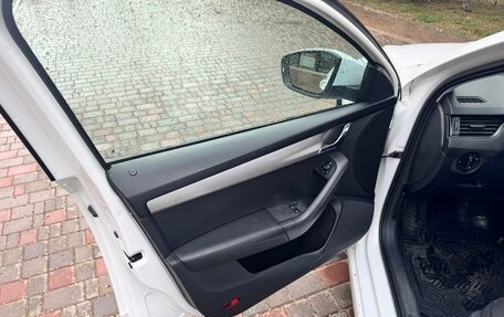 Skoda Octavia, 2017 год, 800 000 рублей, 11 фотография