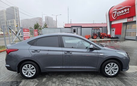 Hyundai Solaris II рестайлинг, 2021 год, 1 600 000 рублей, 7 фотография