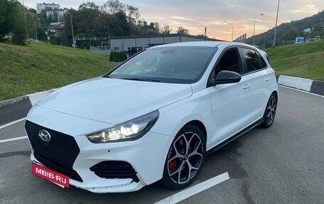 Hyundai i30 N, 2019 год, 1 800 000 рублей, 2 фотография