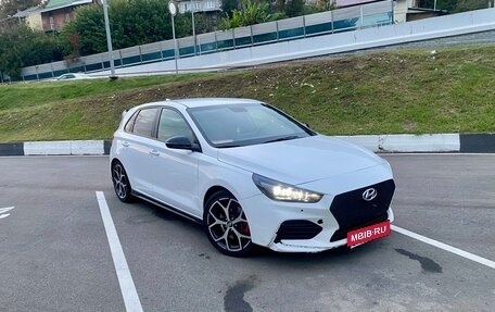 Hyundai i30 N, 2019 год, 1 800 000 рублей, 4 фотография