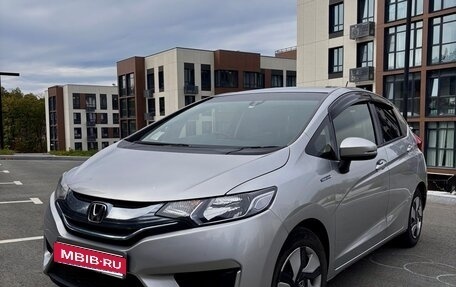 Honda Fit III, 2015 год, 860 000 рублей, 1 фотография