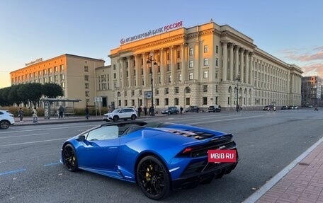 Lamborghini Huracán, 2022 год, 31 990 000 рублей, 5 фотография
