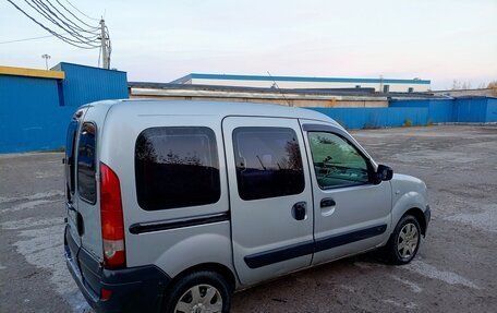Renault Kangoo II рестайлинг, 2006 год, 555 000 рублей, 3 фотография