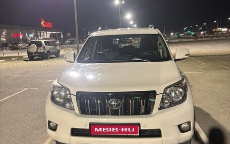 Toyota Land Cruiser Prado 150 рестайлинг 2, 2010 год, 2 800 000 рублей, 1 фотография