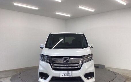 Honda Stepwgn IV, 2021 год, 1 780 777 рублей, 1 фотография