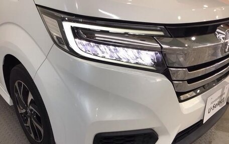 Honda Stepwgn IV, 2021 год, 1 780 777 рублей, 5 фотография