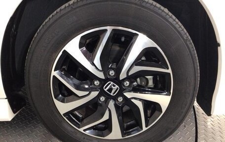 Honda Stepwgn IV, 2021 год, 1 780 777 рублей, 6 фотография