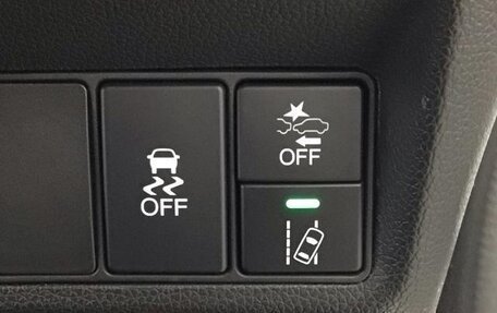 Honda Stepwgn IV, 2021 год, 1 780 777 рублей, 15 фотография