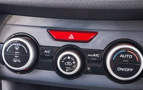 Subaru XV II, 2018 год, 1 999 000 рублей, 20 фотография