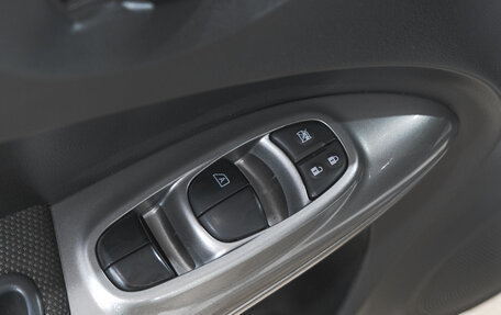 Nissan Juke II, 2013 год, 1 049 000 рублей, 13 фотография