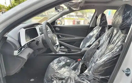 Hyundai Elantra, 2023 год, 1 850 125 рублей, 10 фотография