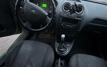 Ford Fiesta, 2006 год, 230 000 рублей, 3 фотография