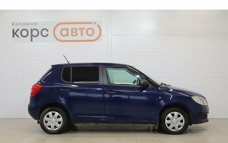 Skoda Fabia II, 2011 год, 490 000 рублей, 4 фотография