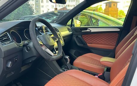 Volkswagen Tiguan II, 2021 год, 3 600 000 рублей, 5 фотография