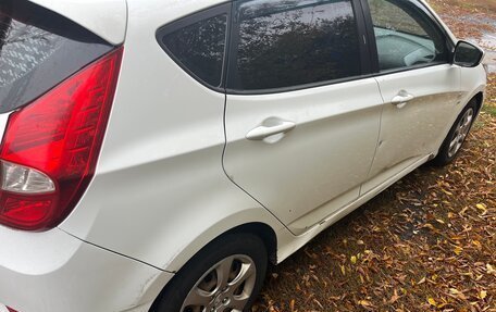 Hyundai Solaris II рестайлинг, 2013 год, 490 000 рублей, 9 фотография