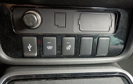 Mitsubishi Outlander III рестайлинг 3, 2019 год, 2 350 000 рублей, 9 фотография