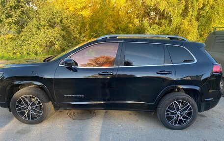 Jeep Cherokee, 2018 год, 2 800 000 рублей, 2 фотография
