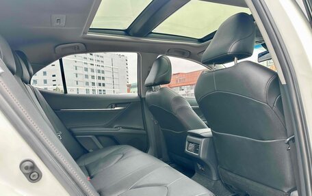 Toyota Camry, 2021 год, 2 152 000 рублей, 17 фотография