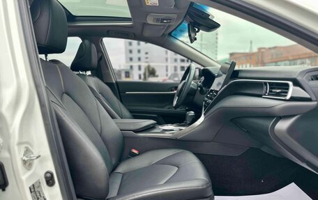 Toyota Camry, 2021 год, 2 152 000 рублей, 15 фотография