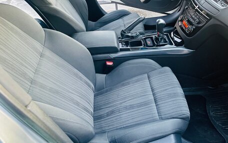 Peugeot 508 II, 2012 год, 639 000 рублей, 3 фотография