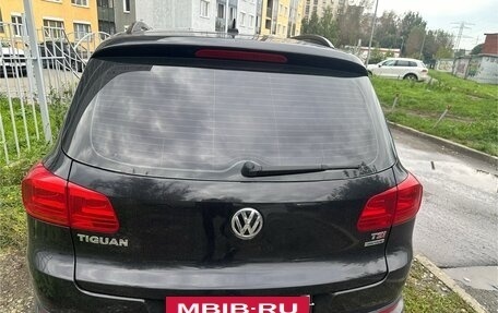 Volkswagen Tiguan I, 2012 год, 870 000 рублей, 2 фотография