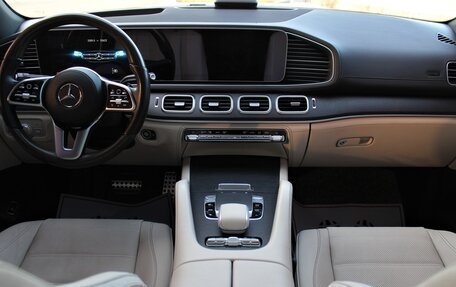 Mercedes-Benz GLS, 2022 год, 13 850 000 рублей, 3 фотография