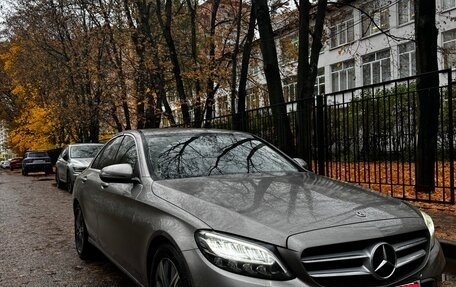 Mercedes-Benz C-Класс, 2019 год, 2 900 000 рублей, 3 фотография