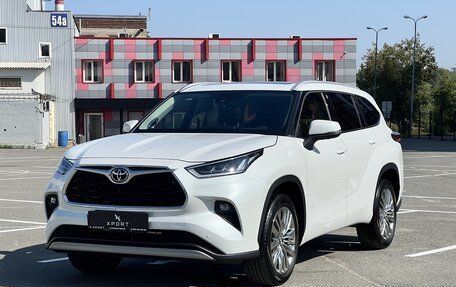 Toyota Highlander, 2025 год, 5 990 000 рублей, 1 фотография
