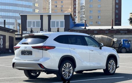 Toyota Highlander, 2025 год, 5 990 000 рублей, 5 фотография