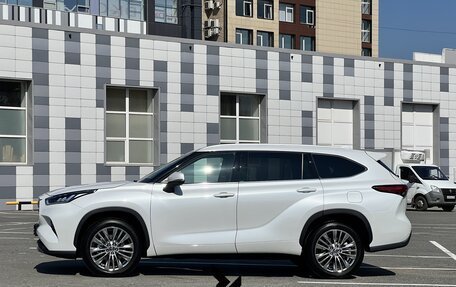 Toyota Highlander, 2025 год, 5 990 000 рублей, 8 фотография
