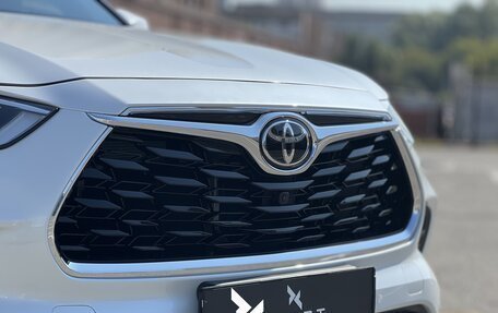 Toyota Highlander, 2025 год, 5 990 000 рублей, 10 фотография