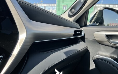 Toyota Highlander, 2025 год, 5 990 000 рублей, 22 фотография