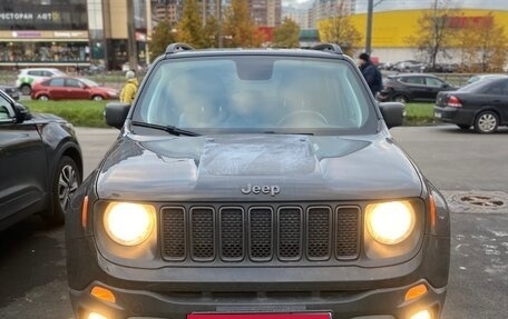 Jeep Renegade I рестайлинг, 2019 год, 1 880 000 рублей, 1 фотография