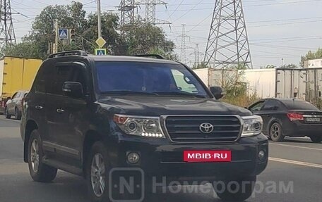 Toyota Land Cruiser 200, 2014 год, 3 800 000 рублей, 2 фотография