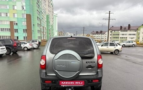 Chevrolet Niva I рестайлинг, 2011 год, 465 000 рублей, 5 фотография