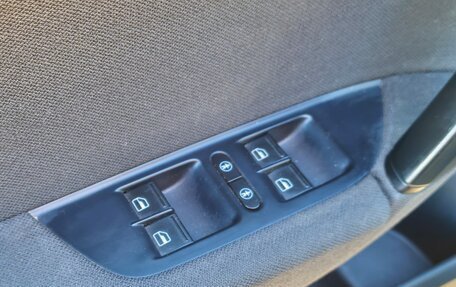 Volkswagen Touareg III, 2012 год, 1 470 000 рублей, 7 фотография