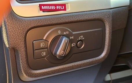 Volkswagen Touareg III, 2012 год, 1 470 000 рублей, 9 фотография