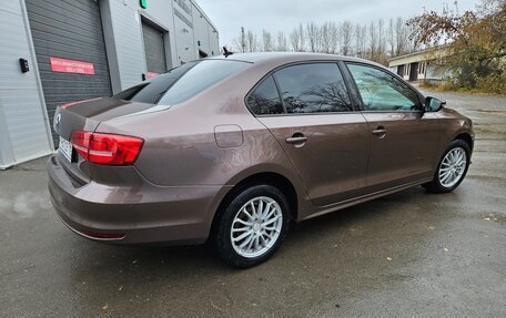 Volkswagen Jetta VI, 2014 год, 800 000 рублей, 6 фотография