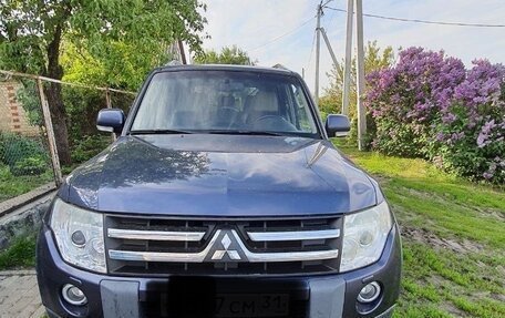 Mitsubishi Pajero IV, 2010 год, 650 000 рублей, 1 фотография