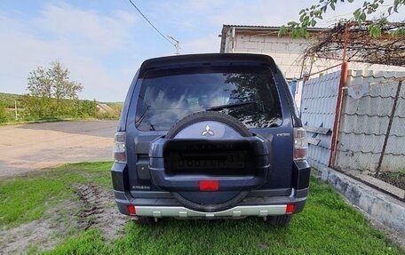 Mitsubishi Pajero IV, 2010 год, 650 000 рублей, 2 фотография