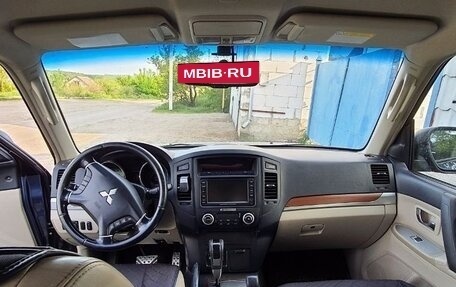 Mitsubishi Pajero IV, 2010 год, 650 000 рублей, 5 фотография