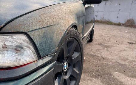 BMW 3 серия, 1998 год, 315 000 рублей, 11 фотография