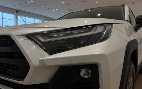 Toyota RAV4, 2025 год, 4 350 000 рублей, 11 фотография