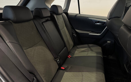 Toyota RAV4, 2025 год, 4 350 000 рублей, 33 фотография
